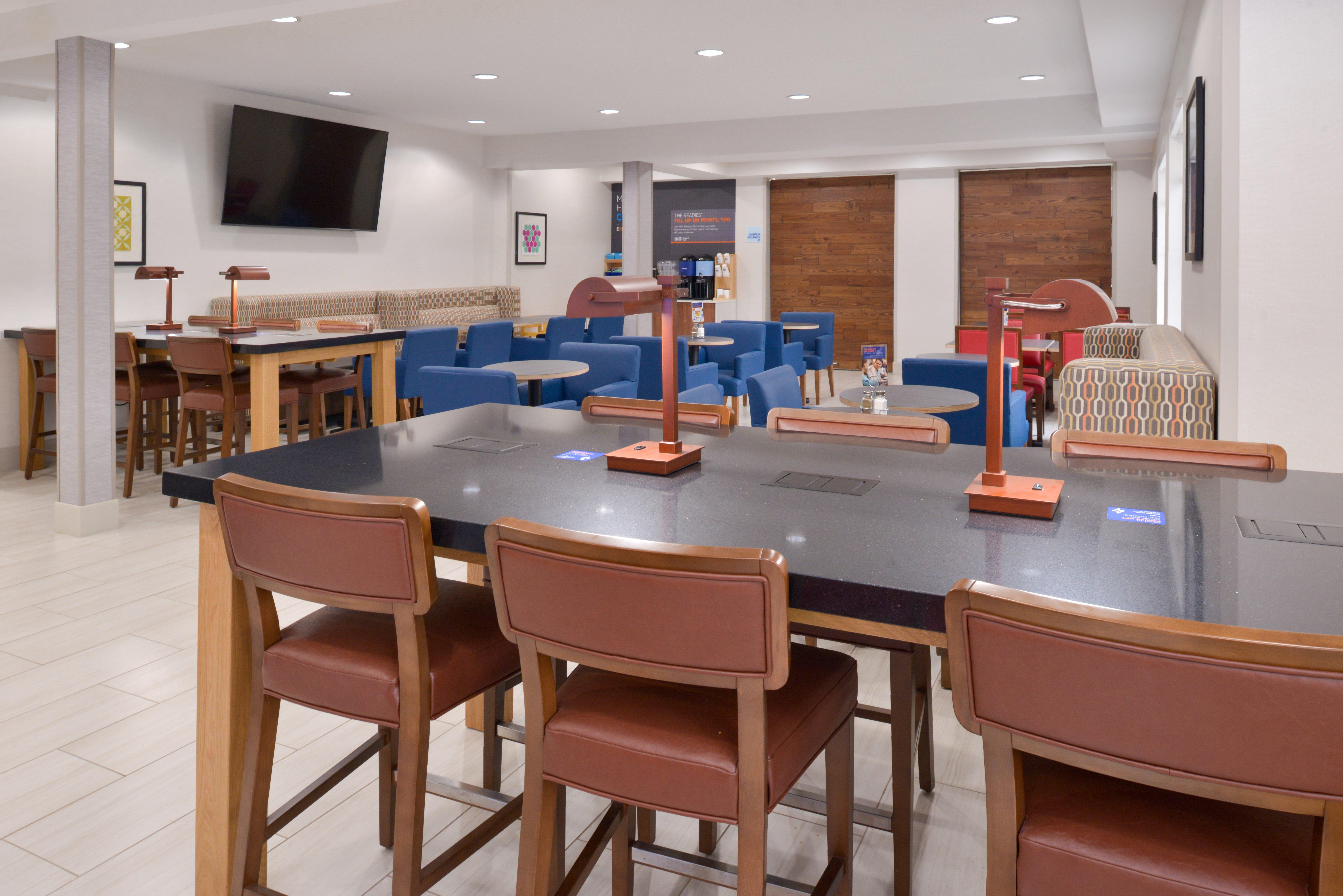 Holiday Inn Express Wixom By Ihg Extérieur photo