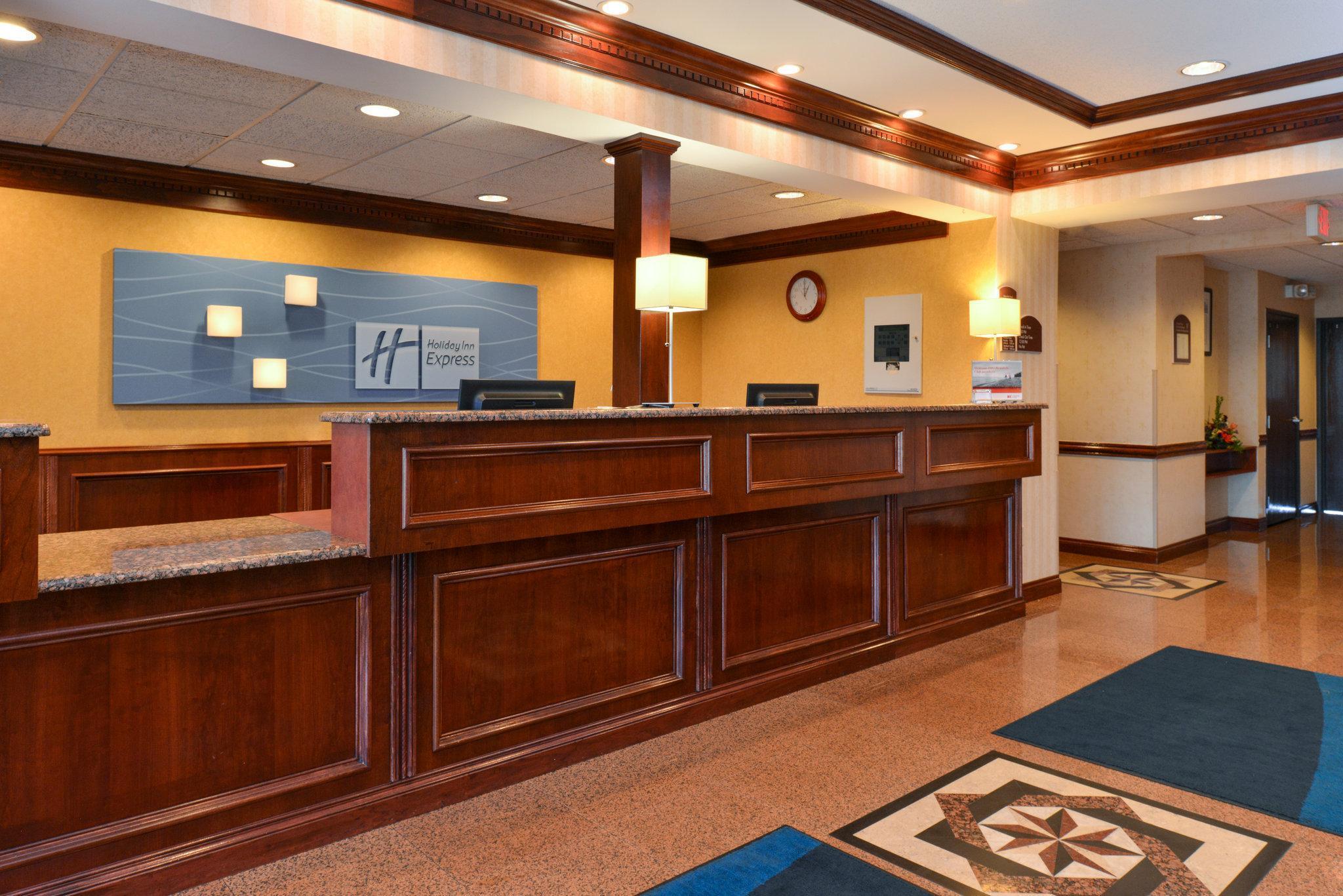 Holiday Inn Express Wixom By Ihg Extérieur photo