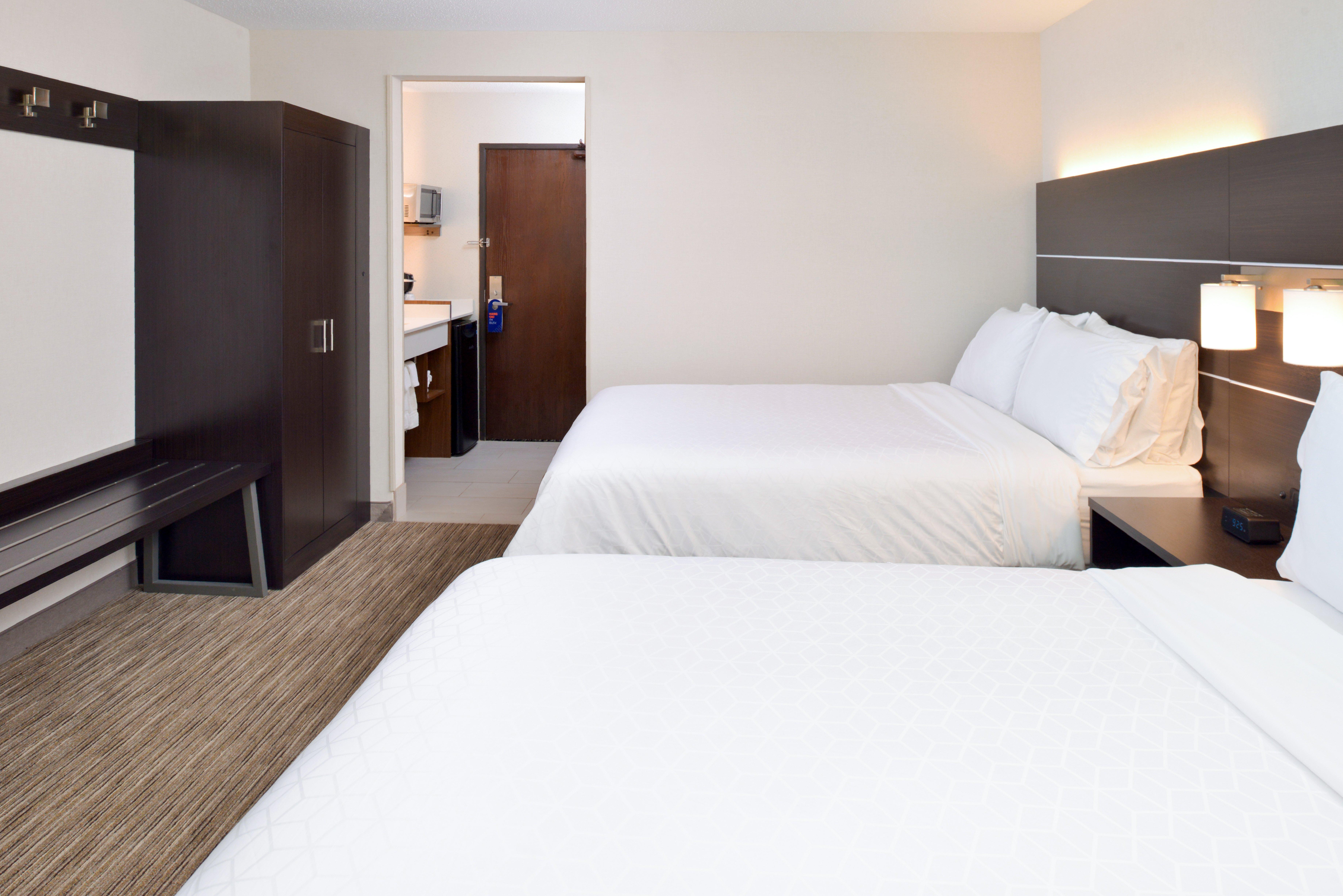 Holiday Inn Express Wixom By Ihg Extérieur photo