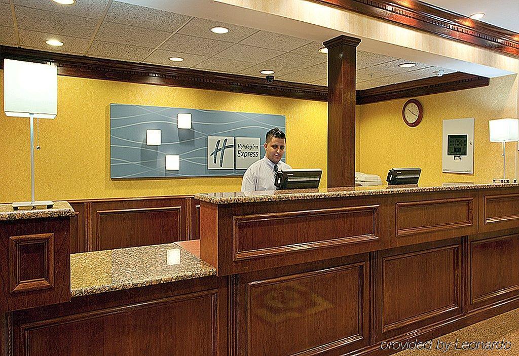 Holiday Inn Express Wixom By Ihg Intérieur photo