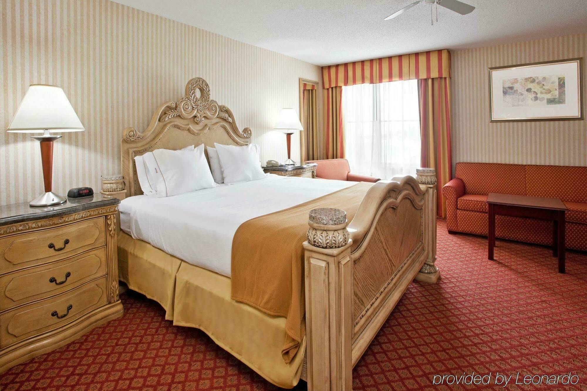 Holiday Inn Express Wixom By Ihg Extérieur photo